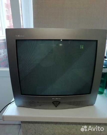Телевизор rubin Triangle 37М10-2