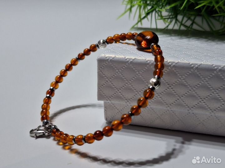 Браслет янтарный с гематитом