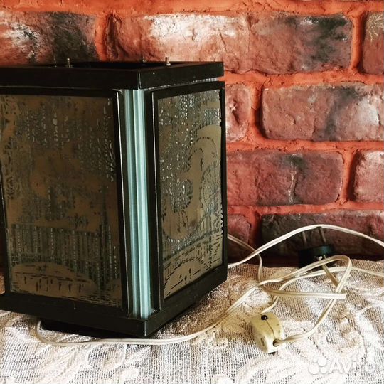 Люстры, декор