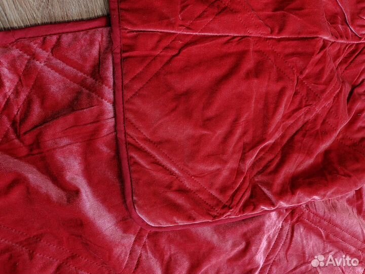 Покрывало на диванчик(150-165см)