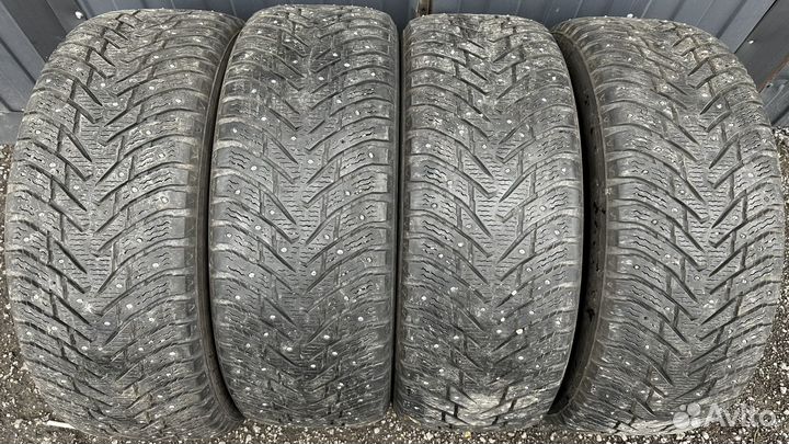 Nokian Tyres Hakkapeliitta 8 SUV 245/60 R18 109T