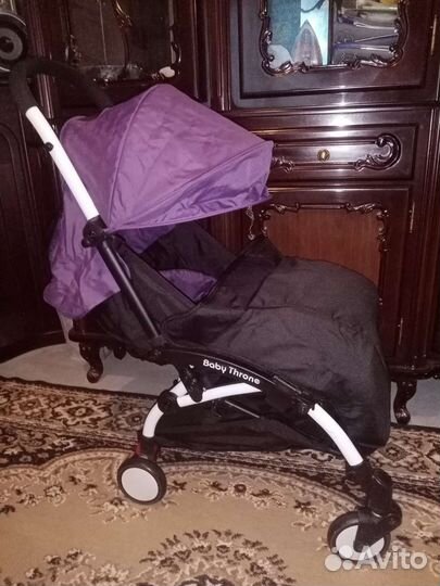 Прогулочная коляска yoya