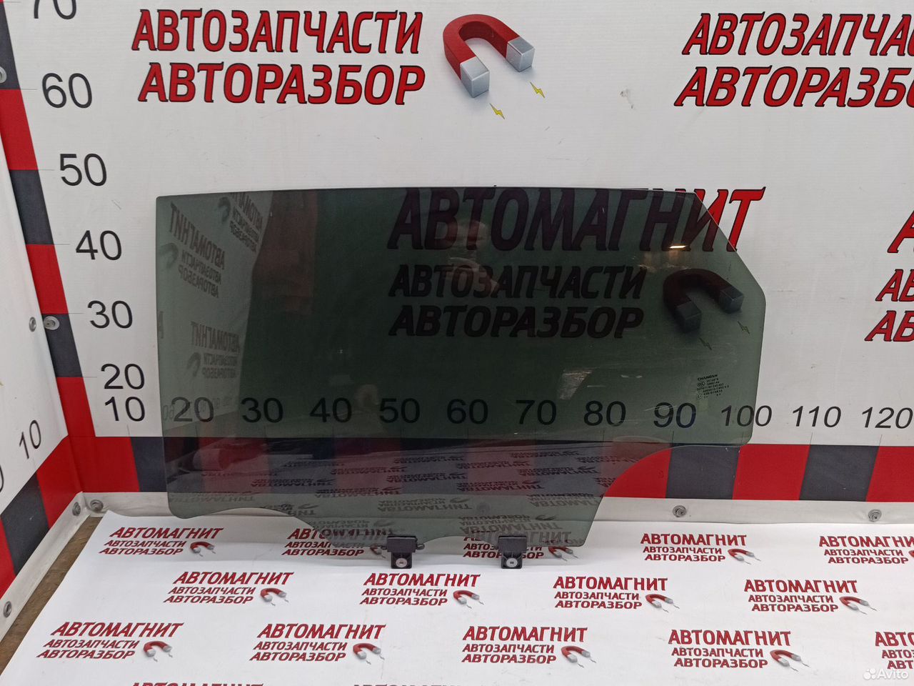 Стекло заднее левое Changan Uni-K