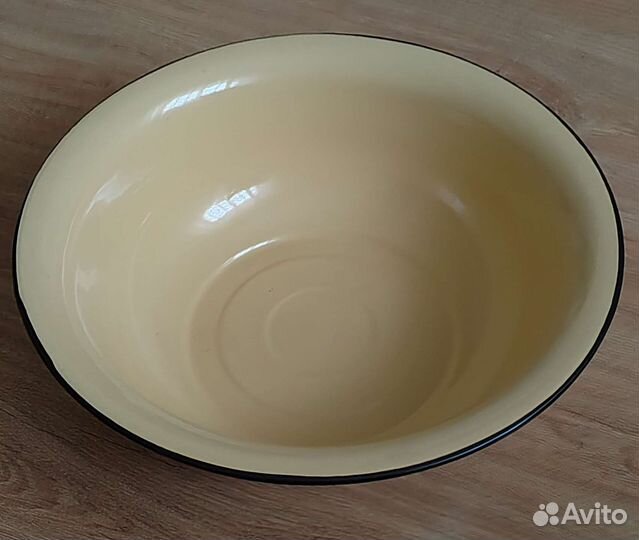 Эмалированный таз новый 16литров