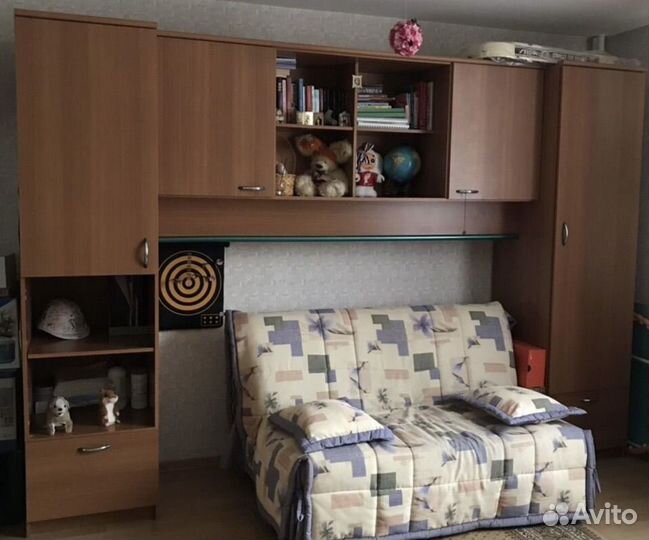 Детская стенка со столом