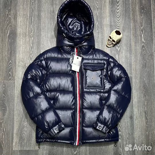 Пуховик Moncler