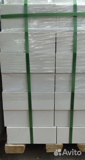 Кирпич белый силикатный полнотелый