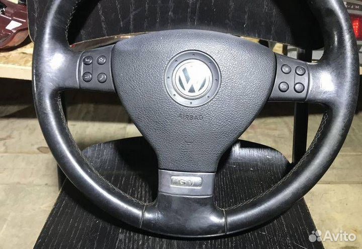 Руль Volkswagen Golf 5 2003-2009