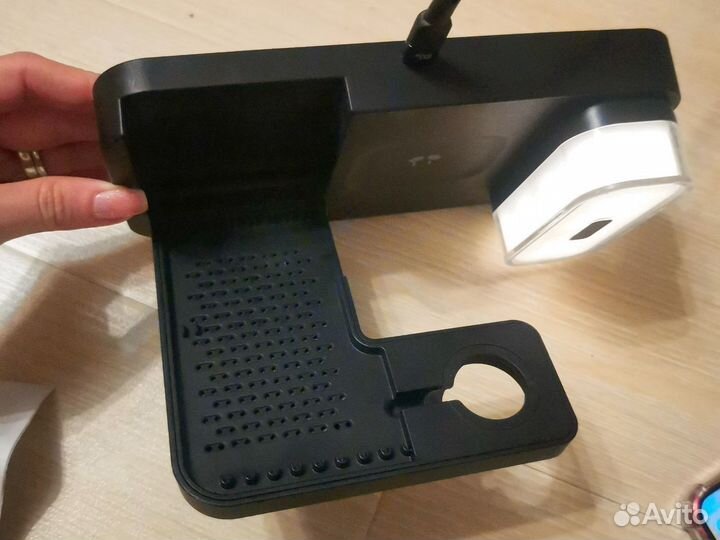 Многофункциональный зарядное устройство