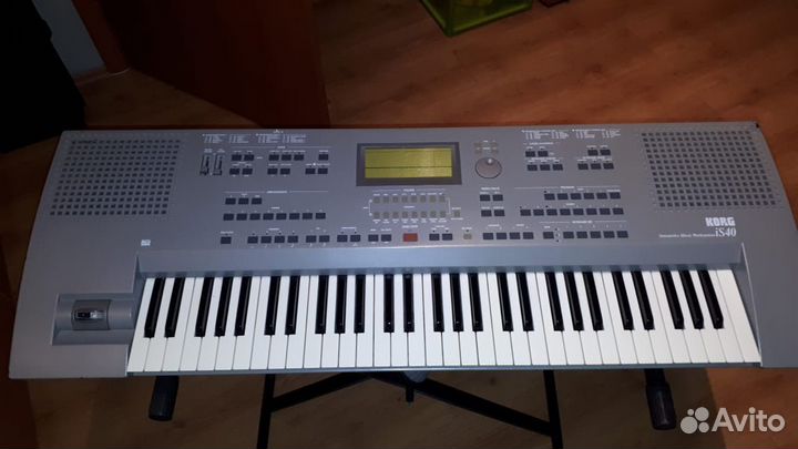 Синтезатор korg