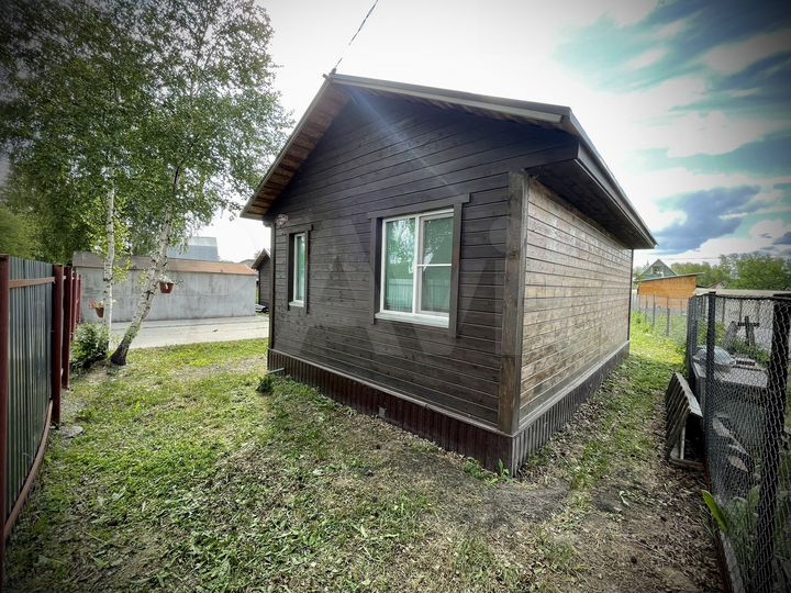 Дом 50 м² на участке 7 сот.