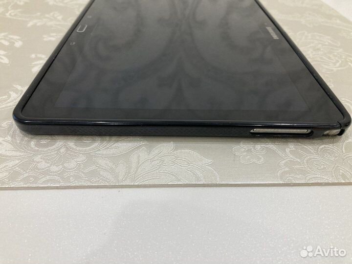 Планшет Samsung Galaxy Tab Pro 10.1 SM-T525