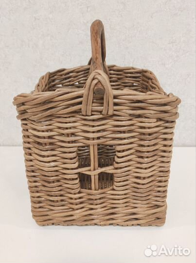Корзины плетеные из лозы