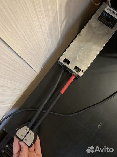 Серверный блок питания 14.2V 166A б/у
