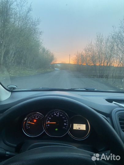 Renault Logan 1.6 МТ, 2017, 286 000 км