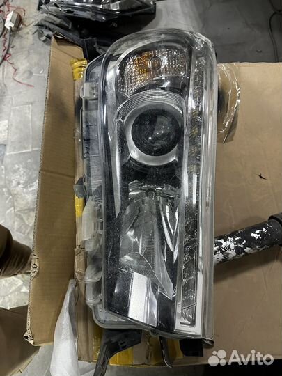 Фары hilux 2017-2020 год