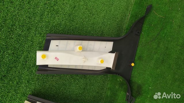 Обшивка стойки кузова Volvo V70 B5254T6