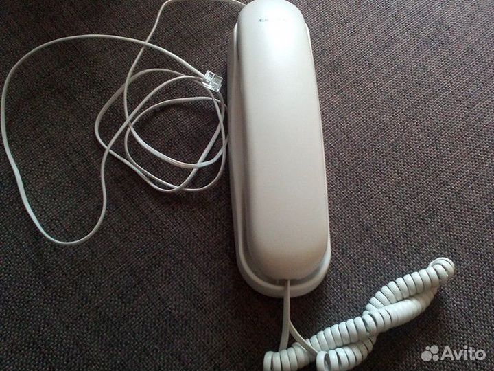Телефон