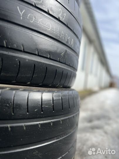 Yokohama Advan Sport V105 275/40 R21 и 315/35 R21