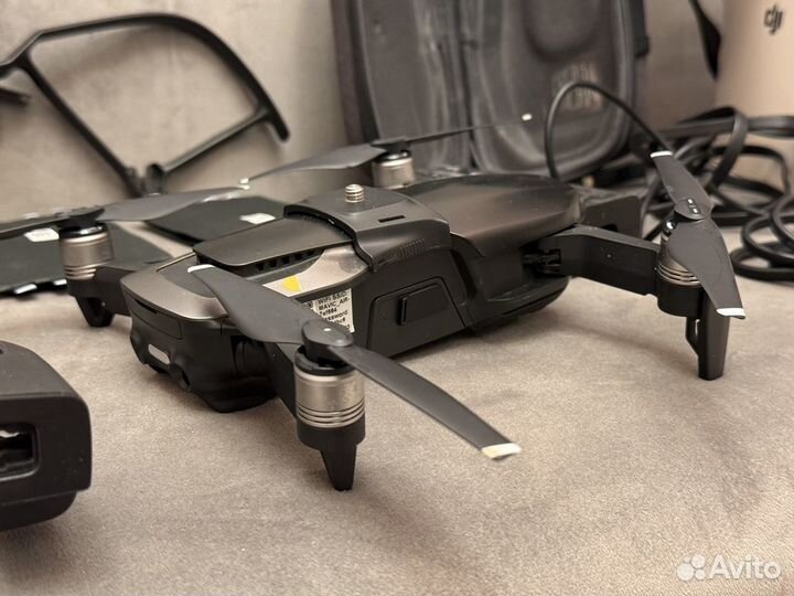 Квадрокоптер dji mavic air fly more combo