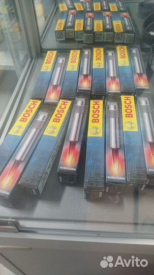 Volkswagen Свеча накаливания 03L963319B