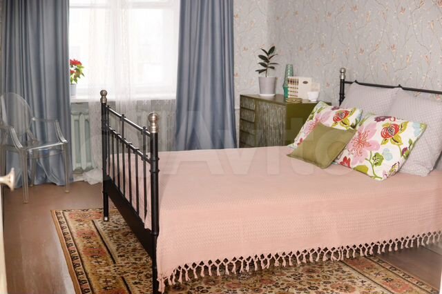 1-к. квартира, 42 м², 4/4 эт.