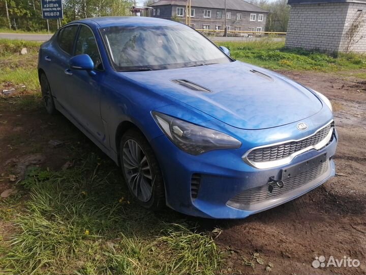 Kia stinger в разборе
