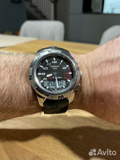 Часы tissot t-touch ll