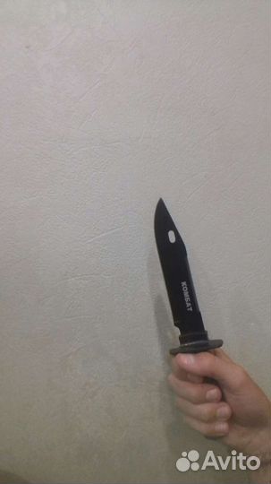 Металлический нож