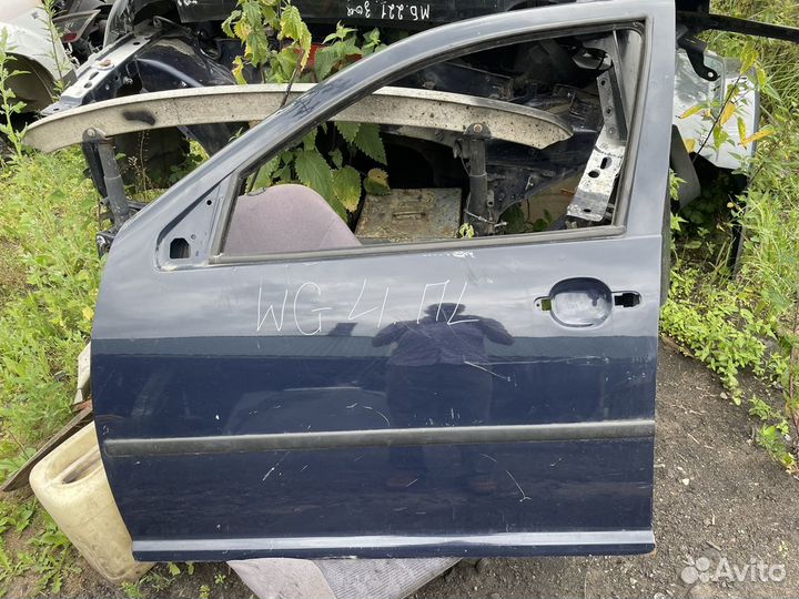 Дверь передняя Левая Фольксваген Гольф 4