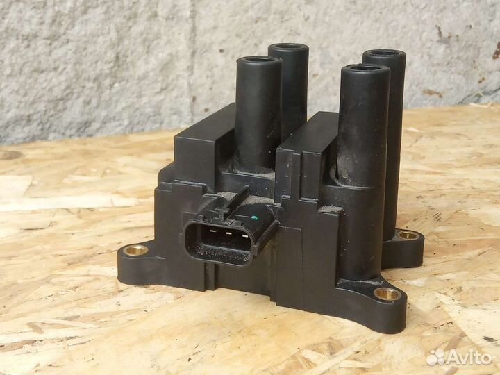 Катушка зажигания Mazda 6 GG