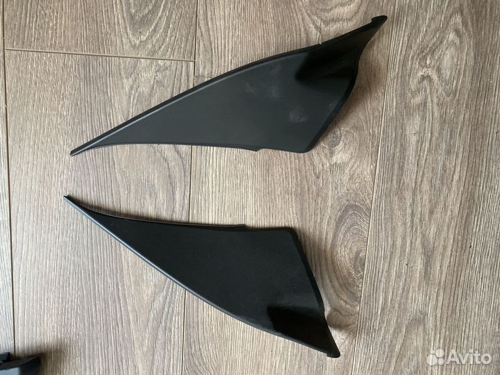 Накладка зеркала внутренняя пара Audi A8 D3