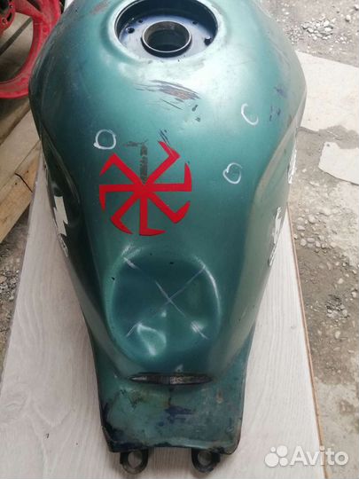 Бак suzuki бандит 250