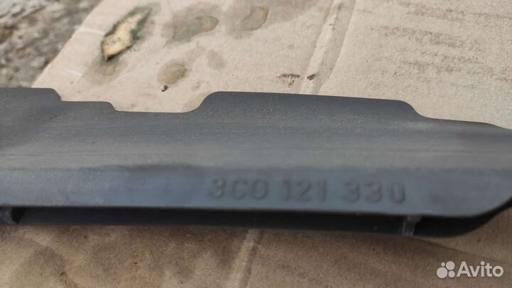 Воздуховод радиатора верхний VW Passat B6