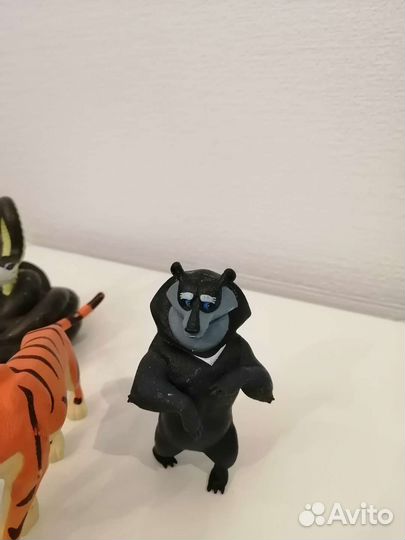 Фигурки животных из 