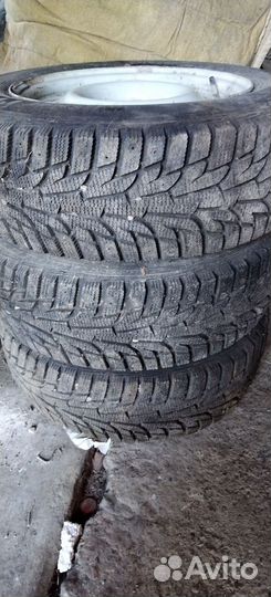 Hankook Winter I'Pike 195/65 R15