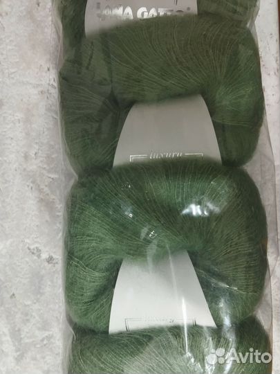 Пряжа для вязания 4 мотка