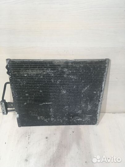 Радиатор кондиционера BMW 5 E39 основной
