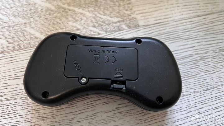 Машинка на радиоуправлении танк