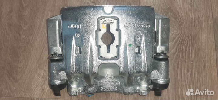 Суппорт задний правый Iveco daily 3.0