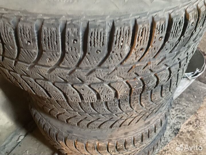 Bridgestone Ice Cruiser 5000 2.25/4.5 R5.5