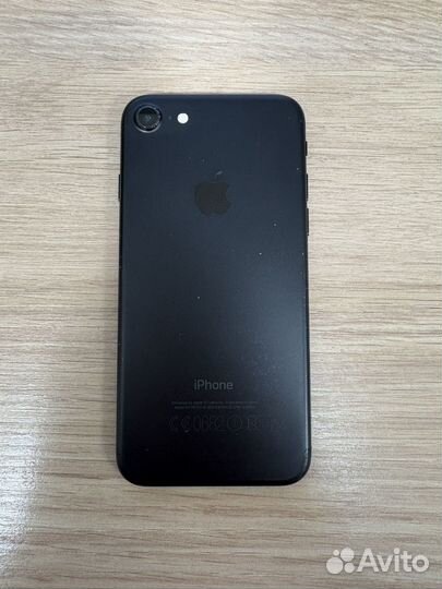 iPhone 7, 32 ГБ