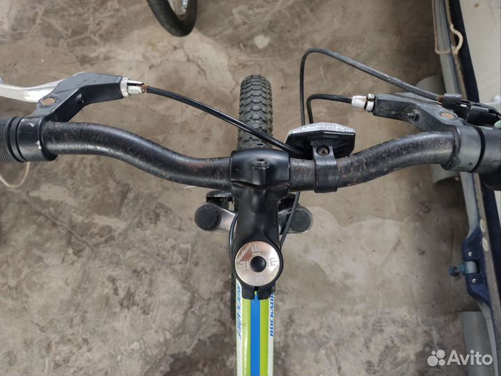 Велосипед mongoose