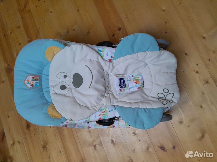 Шезлонг для новорожденных