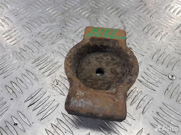 Пружинно-зажимная пластина форд Connect