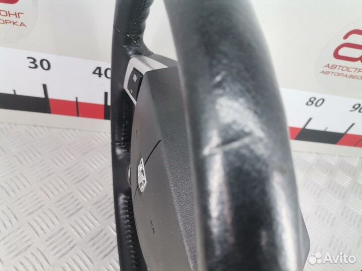 Руль Dodge Nitro 2007