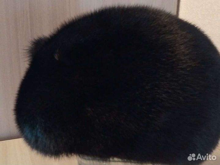 Берет женский меховой
