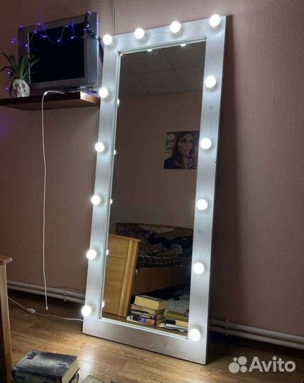 Гримерное зеркало