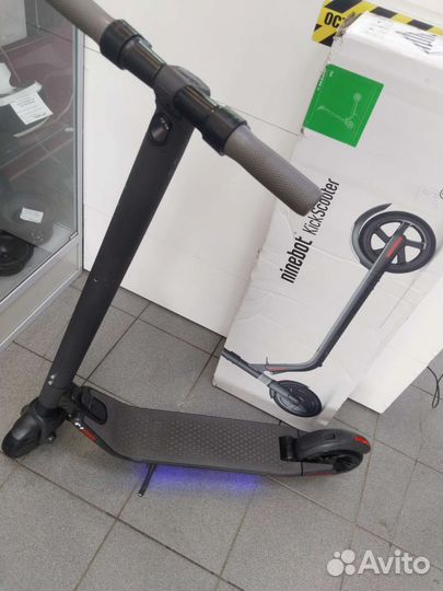 Электросамокат ninebot kickscooter es
