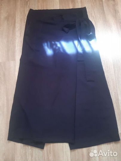 Костюм женский юбка-брюки